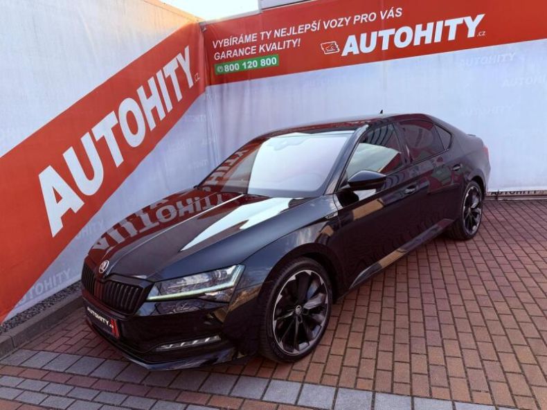Škoda Superb - hlavní foto