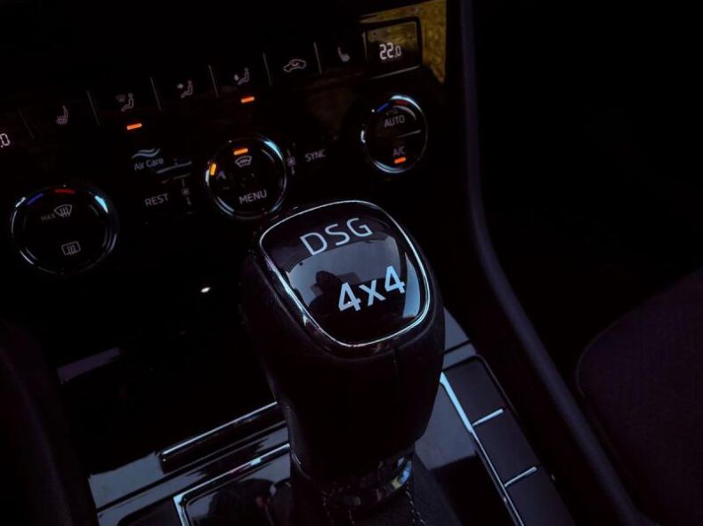 Škoda Superb - hlavní fotka