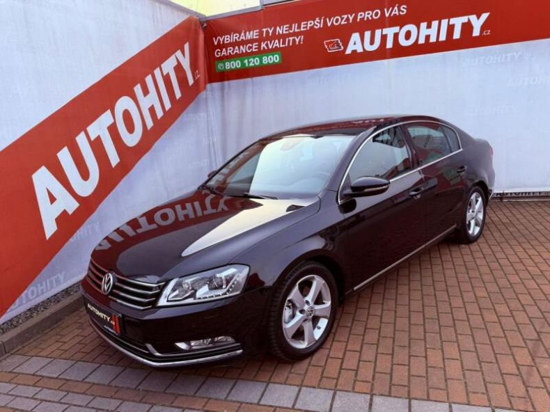 Volkswagen Passat - hlavní fotka inzerátu