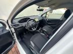 Peugeot 208 - fotka číslo 11