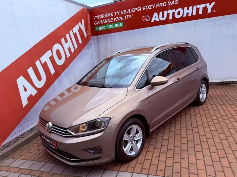 Volkswagen Golf - hlavní foto