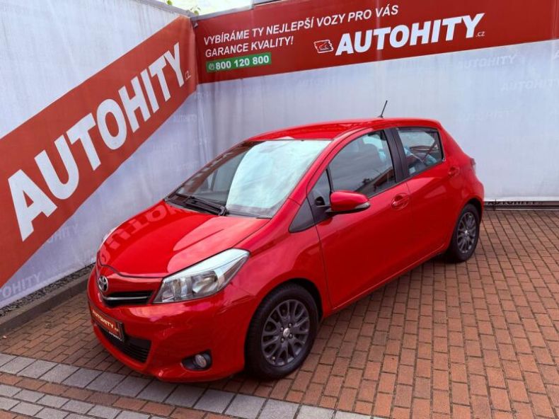 Toyota Yaris - hlavní fotka