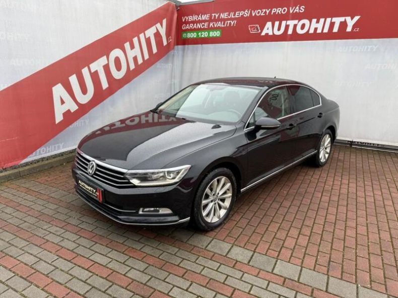 Volkswagen Passat - hlavní foto