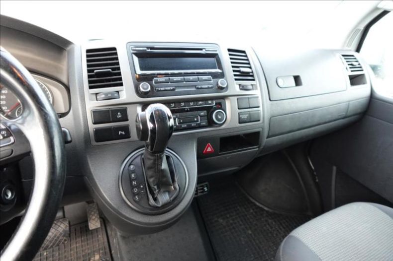 Volkswagen Caravelle - hlavní fotka