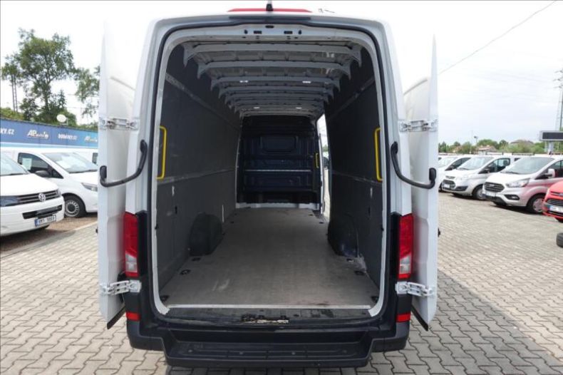 Volkswagen Crafter - hlavní fotka