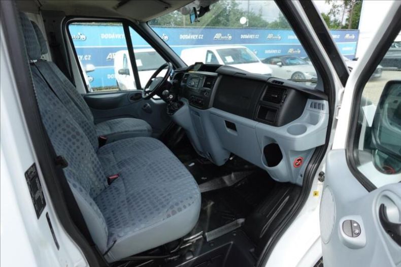 Ford Transit - hlavní fotka