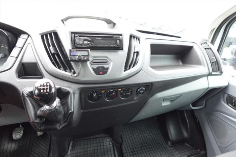 Ford Transit - hlavní fotka