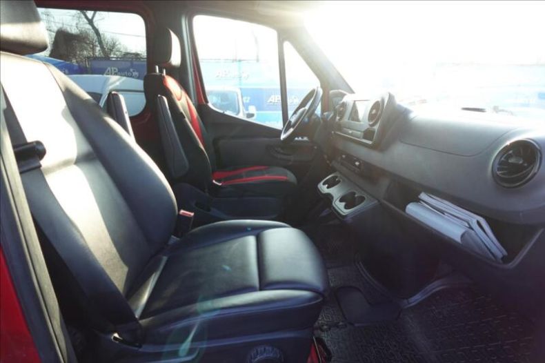 Mercedes Sprinter - hlavní fotka