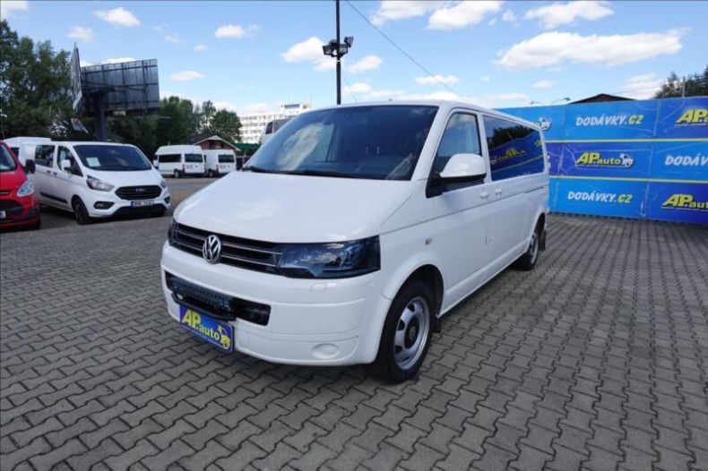 Volkswagen Caravelle - hlavní foto