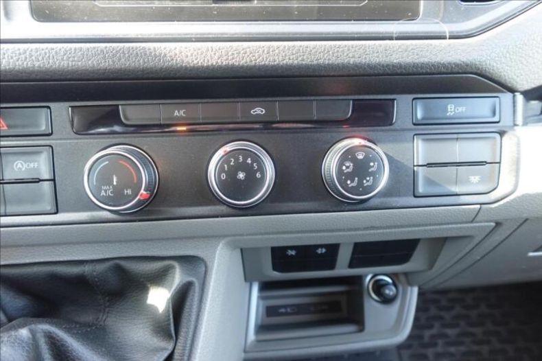 Volkswagen Crafter - hlavní fotka