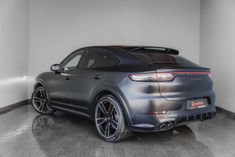 Porsche Cayenne - hlavní fotka