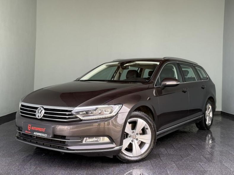 Volkswagen Passat - hlavní fotka inzerátu