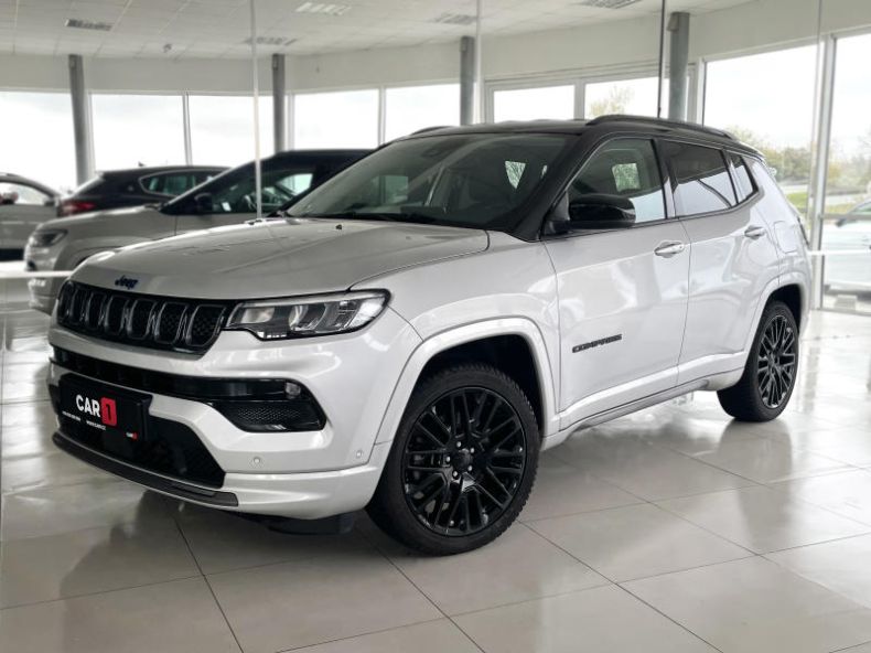 Jeep Compass - hlavní foto