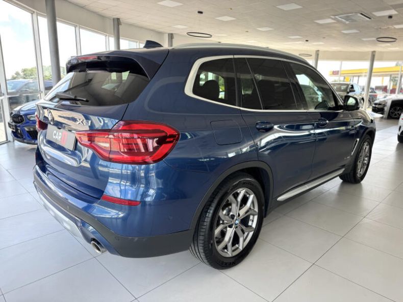 BMW X3 - hlavní fotka