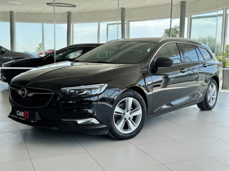 Opel Insignia - hlavní foto