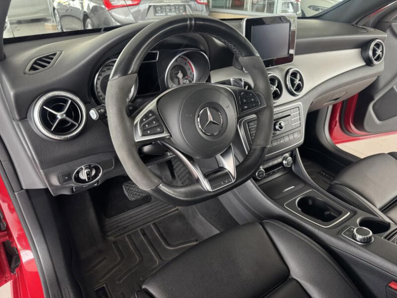 Mercedes Třída CLA - hlavní fotka