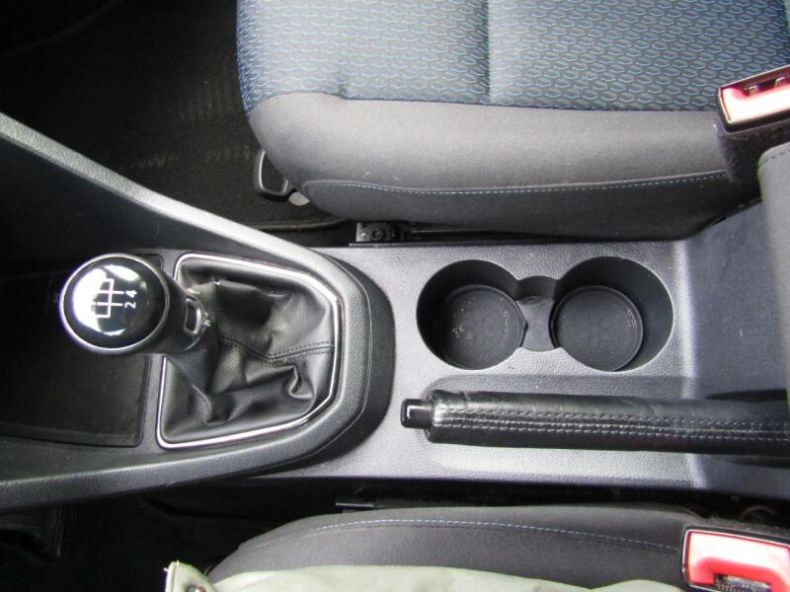 Volkswagen Caddy - hlavní fotka