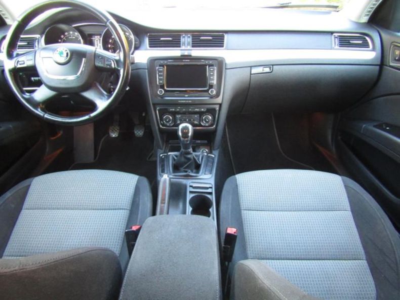 Škoda Superb - hlavní fotka