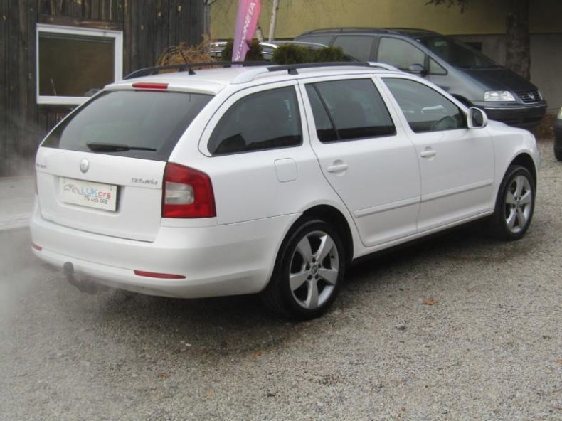 Škoda Octavia - hlavní fotka