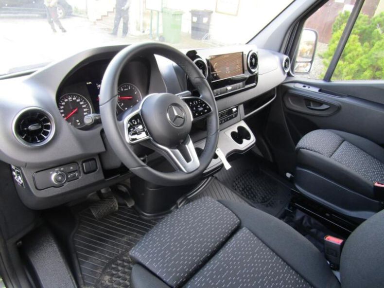 Mercedes Sprinter - hlavní fotka