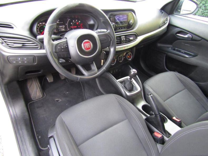 Fiat Tipo - hlavní fotka