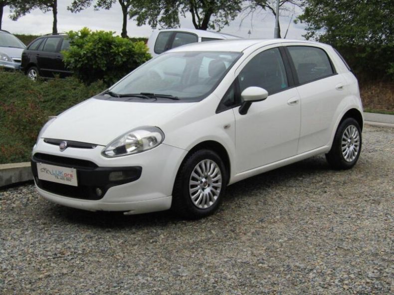 Fiat Punto - hlavní fotka inzerátu