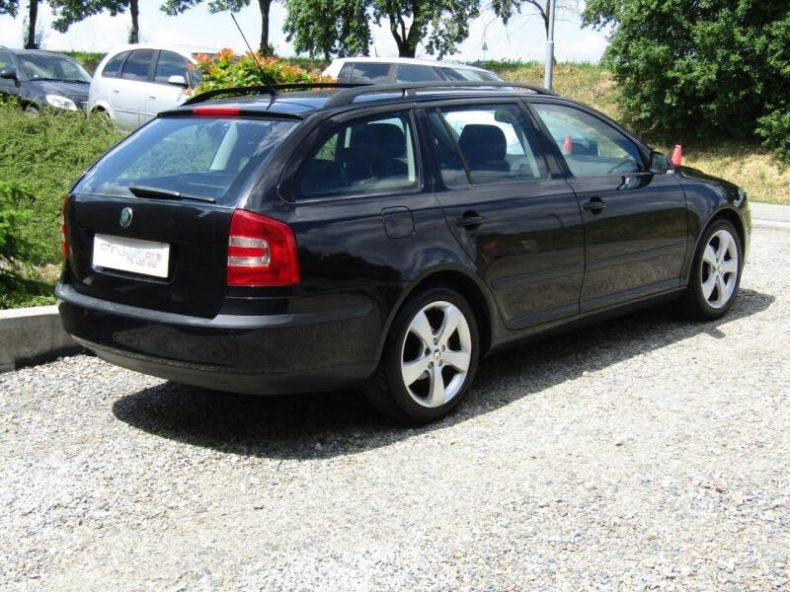 Škoda Octavia - hlavní fotka