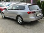 Volkswagen Passat - fotka číslo 4