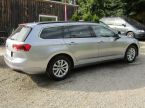 Volkswagen Passat - fotka číslo 9