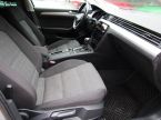 Volkswagen Passat - fotka číslo 27