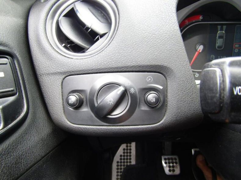 Ford Mondeo - hlavní fotka