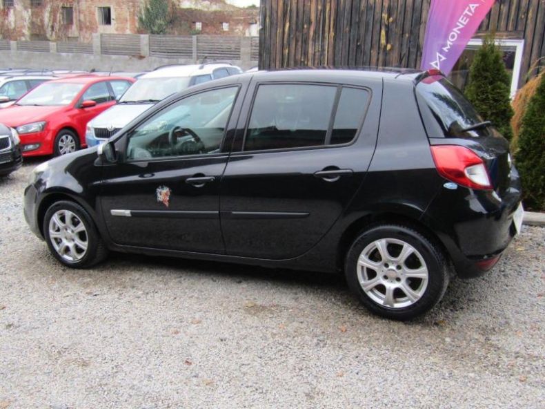 Renault Clio - hlavní fotka