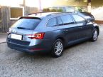 Škoda Superb - fotka číslo 11