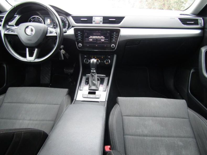Škoda Superb - hlavní fotka