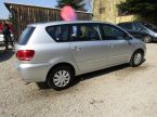 Toyota Avensis - fotka číslo 9