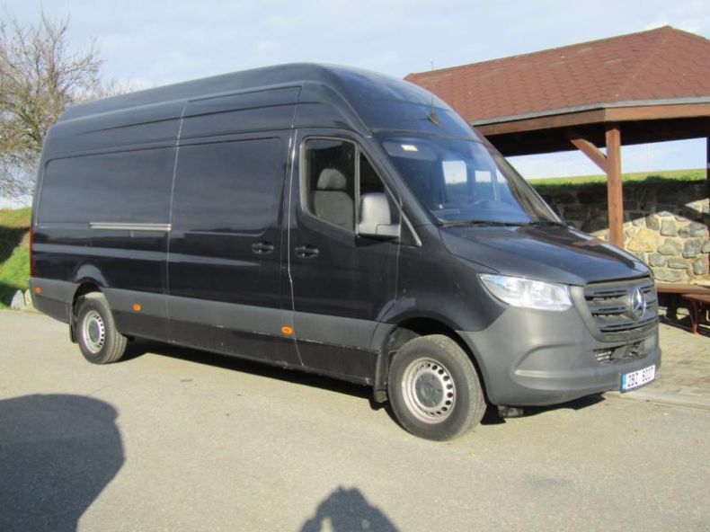 Mercedes Sprinter - hlavní foto