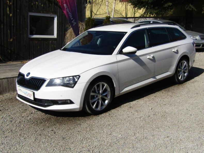 Škoda Superb - hlavní fotka inzerátu