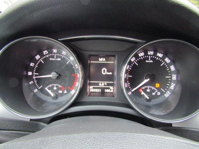Škoda Superb - hlavní fotka