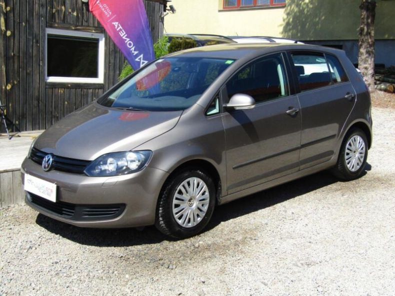 Volkswagen Golf - hlavní foto
