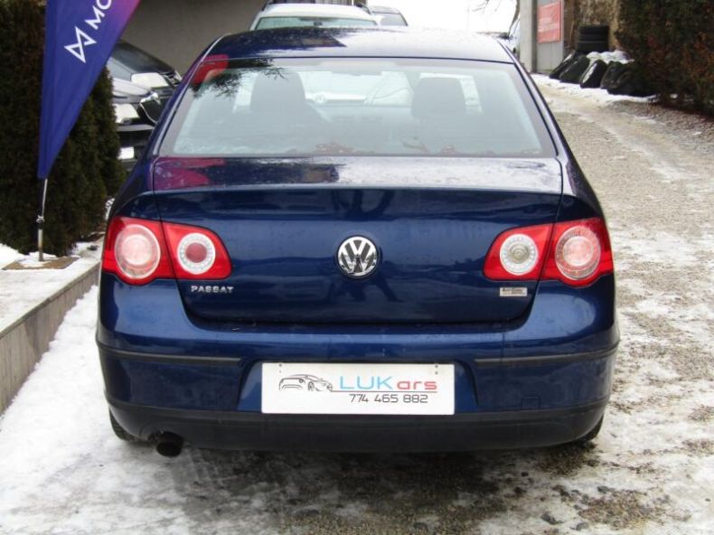 Volkswagen Passat - hlavní fotka