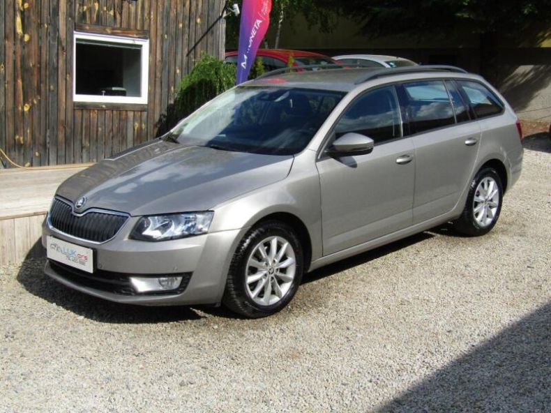 Škoda Octavia - hlavní foto