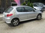 Peugeot 206 - fotka číslo 9