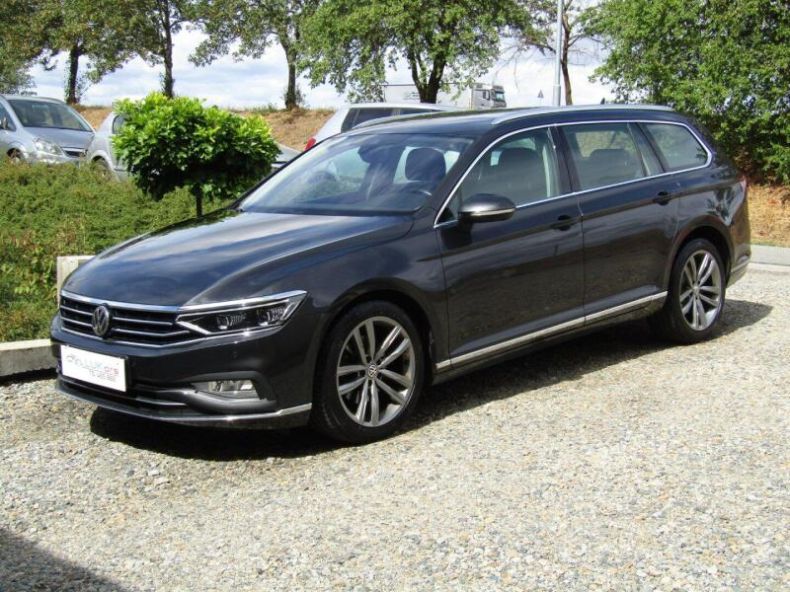 Volkswagen Passat - hlavní foto