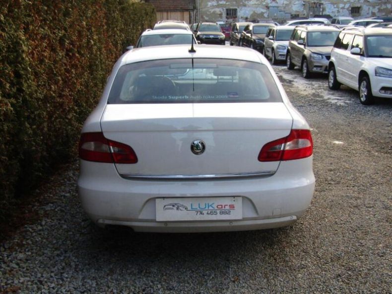 Škoda Superb - hlavní fotka