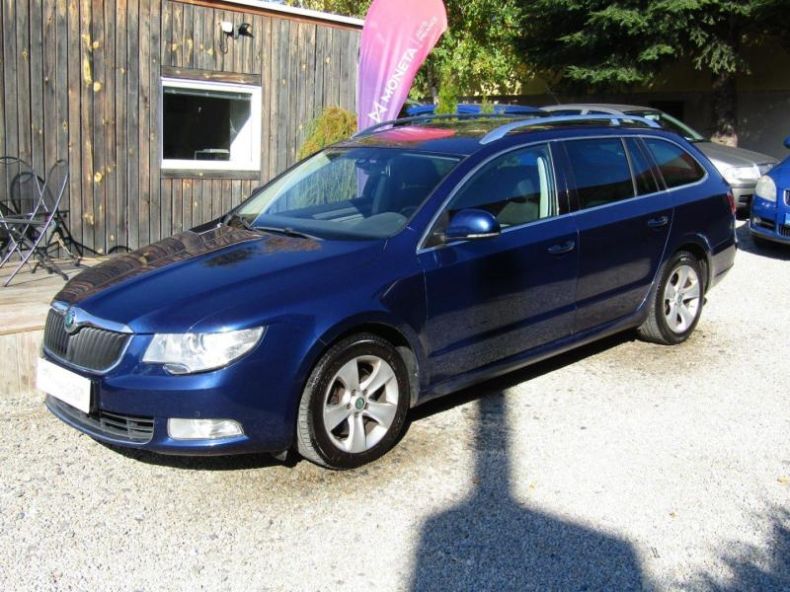 Škoda Superb - hlavní foto