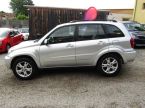 Toyota RAV 4 - fotka číslo 2
