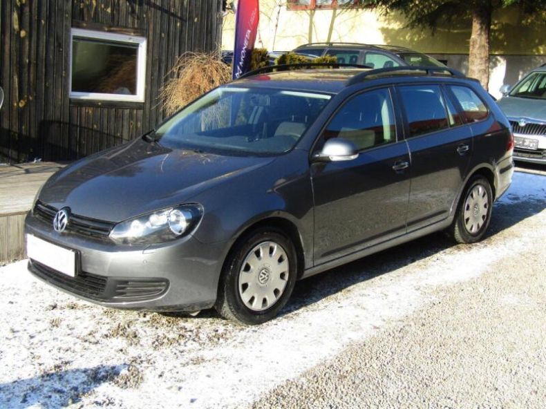 Volkswagen Golf - hlavní foto