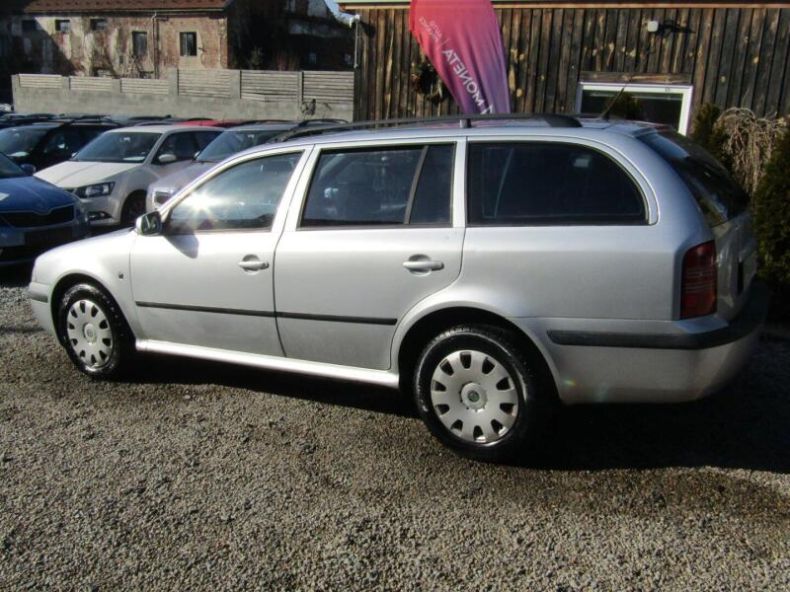 Škoda Octavia - hlavní fotka