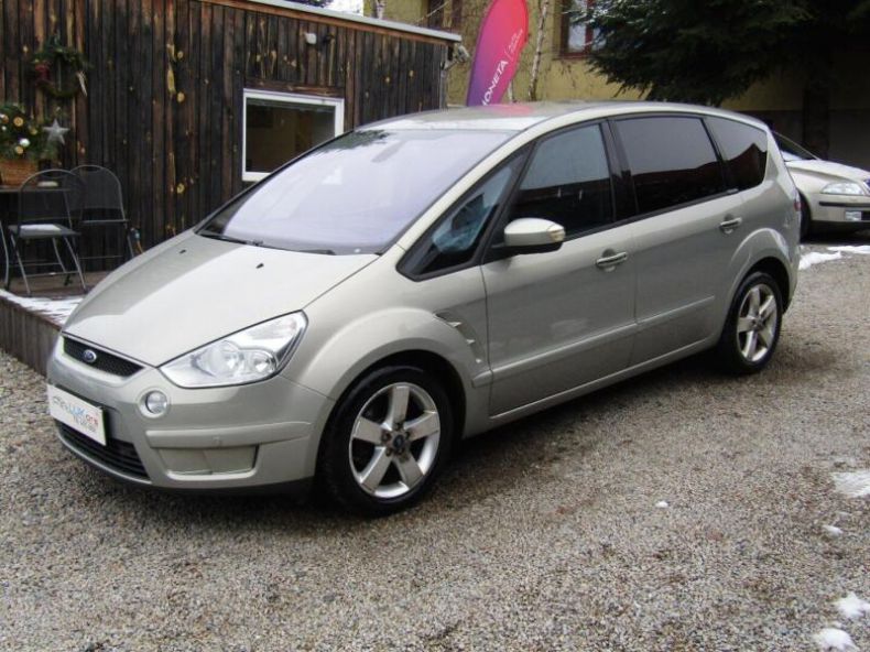 Ford S-MAX - hlavní foto