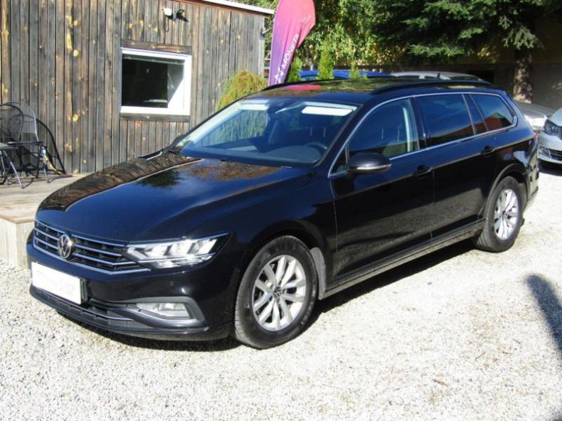 Volkswagen Passat - hlavní foto